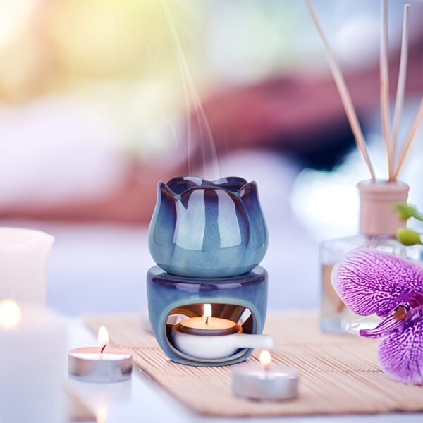 A Set of Ceramic Oil Diffusers Shaped Like Tulips, Suitable for Candles And Tealights