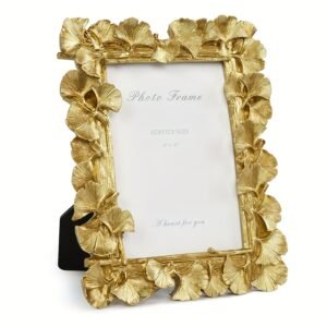 d9de55c3-0edc-4c3d-b486-81d756eedf1a.jpg Ginkgo Leaf-Shaped Resin Photo Frame with Exquisite Leaf Patterns, Featuring Front Glass And a Golden Frame for Tabletop Display, Vintage Design for Home Decor, Random Art Paper Included